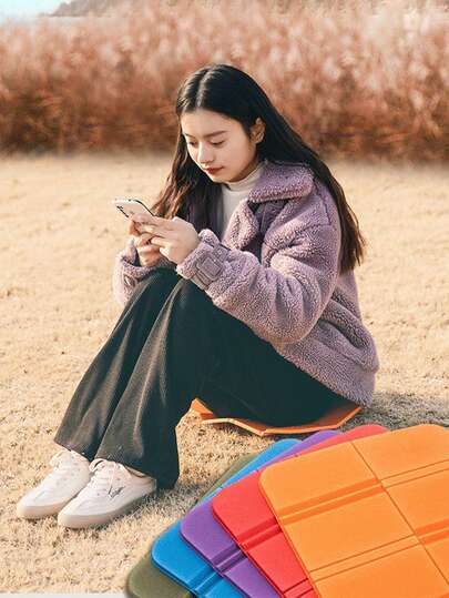 1pc Portable Outdoor Folding Seat Cushion, Waterproof Foam Cushion Mat, Suitable For Outdoor Travel, Park, Subway, Lawn