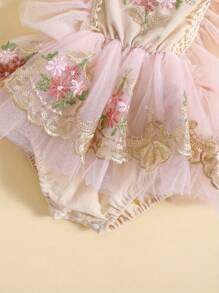 Conjunto de niña recién nacida, mono con mangas abullonadas y bordado de flores con diadema con lazo, ropa de verano - Rosa - Ver 8