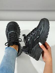 Women's White And Gray Classic Breathable Fashionable Vintage Athleisure Commuting Sneakers, Reflective Material, Platform Thick Sole, Shock-Absorbent, Suitable For Everyday Wear, Vacation And Travel - Black - View 2