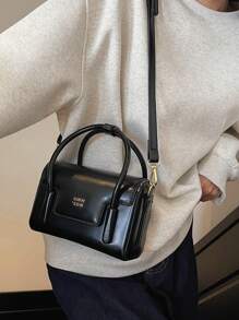 2025 Women Classic Solid Color Handbag, Adjustable Strap Crossbody Bag, Fashion Letter Print Tote For Dating, Shopping And Commuting, Spring Summer Autumn Winter