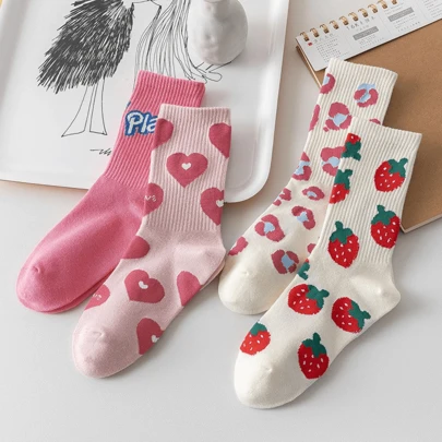 4 Pairs - Pink Lovely Strawberry Socks ,Women's Striped Letter Print Sports Mid-Tube Socks ,Spring And Autumn Pink Letter Love Strawberry Socks, Versatile Cute Pink Heart-Shaped Japanese Letter Breathable Short Socks Christmas Gift