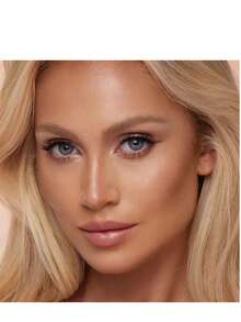 Charlotte Tilbury 修容棒，中深色，12毫升/0.4盎司