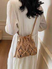 Bolso de bandolera pequeño tejido a mano para mujeres, nuevo bolso de mensajero tejido, bolso de hombro casual de playa de nicho, bolso sobre mini cuadrado, bolso de bandolera, adecuado para la playa y resorts