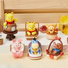 Caja Ciega Misterio de Winnie The Pooh de Disney "Llévame de Gira", incluye Figura de Acción de Winnie, Tigger, Eeyore, Piglet, Buho como decoración de escritorio, regalo de cumpleaños (Entrega aleatoria, 1 pieza)