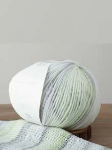 4.0 毫米渐变色纱线，458 米/200 克柔软单层，适合手工编织围巾、帽子、毛毯