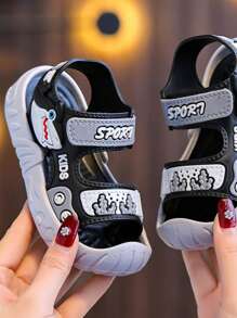 儿童平底凉鞋，新款夏季时尚男童卡通PVC沙滩鞋，软底幼儿软底凉鞋，适合夏季日常穿着 - 灰色 - 查看 4