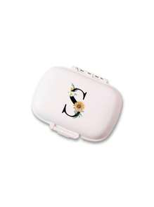 便携式 8 格密封药盒防尘防潮药品储存盒，每周 7 天使用，黑色雏菊向日葵字母艺术字母设计，首字母旅行药丸收纳盒，8 隔层便携式 A-Z 字母药丸盒，每日药丸盒，用于存放维生素，口袋钱包药品收纳盒的小药丸容器，字母 ID 吊饰收纳盒