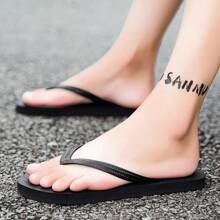 Infradito di moda da uomo, antiscivolo, anti-odore, pantofole da spiaggia da indossare sia in ambienti interni che esterni, per l'estate