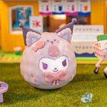 Sanrio 1 pezzo Figura da collezione con pupazzo cieco a tema di piccoli animali della serie Sanrio Tumbles, personaggio di anime carino, sorpresa, resistente alle cadute e indistruttibile, decorazione da tavolo rilassante, regalo carino per vacanze, compleanni o feste [stile casuale inviato]