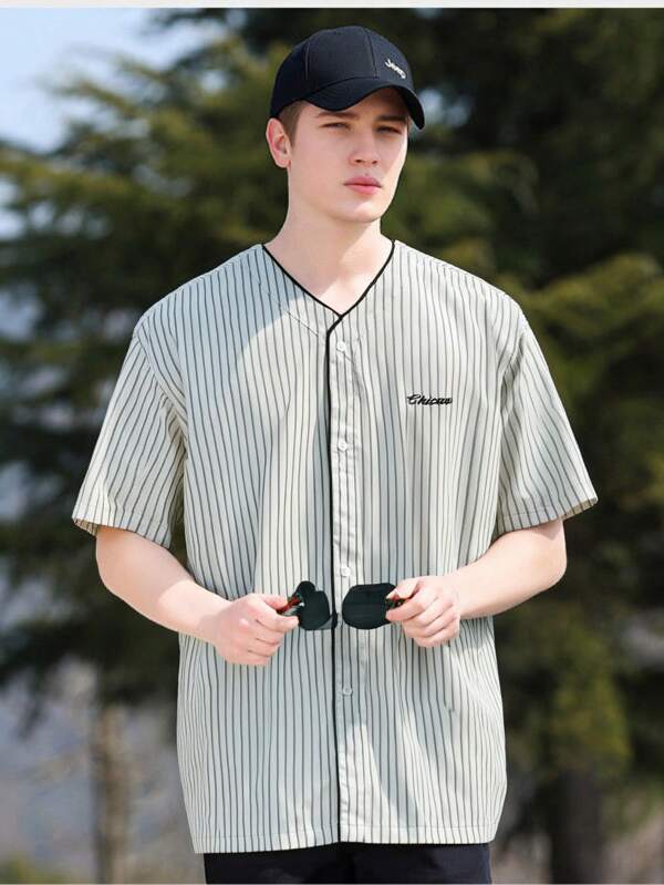 1pc Heren Casual Loose Fit Gestreept Baseball Stijl Korte Mouw Shirt - Modieuze Zomer Strandkleding Top Voor Grote Maten