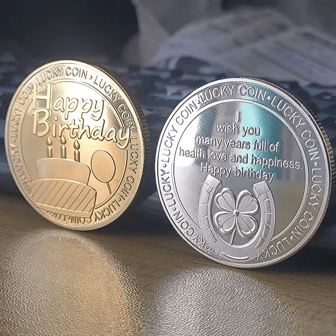 2 件生日蛋糕设计纪念币 - 3D 金属纪念品、家居装饰完美礼物、收藏品、生日礼物