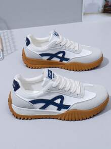 1 para damskich niskich białych trampek, wersja koreańska, gruba podeszwa, codzienne sportowe buty sportowe dla studentów, wiosna 2025