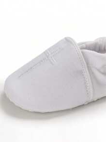 Infants & Toddlers Soft-Bottom White Christening Shoes, Unisex Infant Sneakers