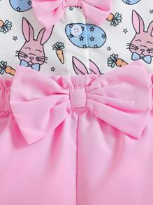 Söt babyflickas skjorta med Peter Pan-krage, fladdrande ärmar, rosett och tryck med kanin, morot och ägg, knäppning fram, matchad med enfärgade bloomershorts, 2-delat påskpresentset, lämplig för utflykter på vår/sommar - Multifärgad - Visa 6