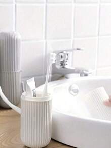 1/2pcs Portable Travel Mouthwash Cup, Toothbrush And Toothpaste Storage Box, Travel Camping Toothbrush Cup, Travel Toiletry Set, Travel Essentials, Beach And Holiday Back To School Travel Organizer