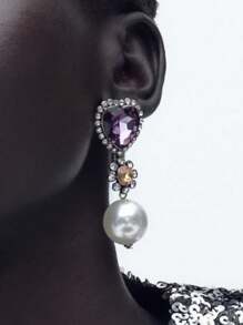 Pendientes de aro con forma de corazón con Rhinestones y perlas falsas, un accesorio de lujo elegante para mujer. Pendientes de Charm francés, accesorios de fiesta y diarios para damas, joyería de moda, regalos para mejores amigas