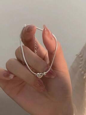 1 pieza Elegante pulsera con colgante en forma de corazón de acero inoxidable color plata, no se desvanece, opción perfecta para el Día de San Valentín, aniversario, uso diario de moda, adecuado para la vida diaria y regalos festivos para San Valentín, mamá, madre, Día de la Madre