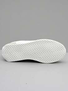 BHZPE Men's Shoes New Summer Breathable Korean Style Sports Shoes Mesh Casual Shoes Student Lightweight Running Shoes Korean Versatile Flat Bottom Mesh Shoes Men's - Grey - View 5