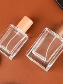1pc/2pcs 30ml Square Wooden Cap Perfume Sprayer Bottle, Portable Travel Fragrance Refillable Bottle, Suitable For Storing Perfume, Alcohol And Other Liquids