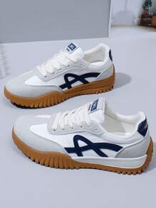 1 para damskich niskich białych trampek, wersja koreańska, gruba podeszwa, codzienne sportowe buty sportowe dla studentów, wiosna 2025