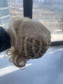 [Natural Charm] Elegancka 10-calowa blond krótka falowana peruka typu bob dla kobiet - obszerne syntetyczne włosy z grzywką, idealne do codziennego noszenia i na specjalne okazje, peruka z krótkich włosów