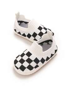 适合新生婴儿学步儿童的时尚软底休闲平底鞋，防滑且轻便 - 白色 - 查看 5