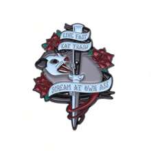 1pc Creative Cartoon Screaming Animal Design Metal Brooch, Fashionable & Delicate Accessory - Multicolor - View 8