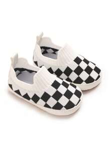 适合新生婴儿学步儿童的时尚软底休闲平底鞋，防滑且轻便 - 白色 - 查看 2