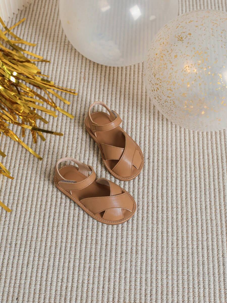 1 Pair Minimalist Style Girls/Baby Sandals For Summer Beach Wear - Brown - View 1