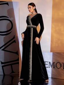 Black V-Neck Long Sleeve Dress With Side Slit - Black - View 4