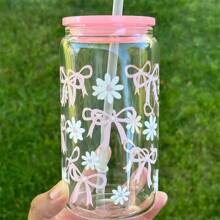 1 stuk modieuze 16oz roze plastic beker met strik, deksel en rietje, perfect voor ijskoffie en smoothies. Ideaal cadeau voor vrouwen en zussen. Geschikt voor kantoor, thuiskantoor, de start van het schooljaar en een waterbeker voor studenten.