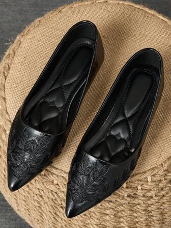 WHDXY 1 双女士刺绣平底鞋，尖头软皮舒适工作鞋，黑色百搭鞋，女士尖头鞋，尖头低帮软底仙女款平跟低帮通勤鞋