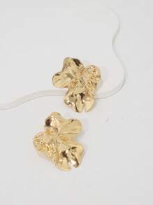1 par de pendientes llamativos metálicos brillantes con elementos geométricos asimétricos únicos y de moda para mujer