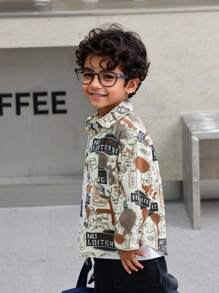 男童前扣长袖印花休闲牛仔夹克，简约风格