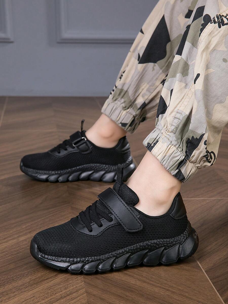 透气轻便休闲儿童运动跑鞋，夏季 - 黑色 - 查看 1