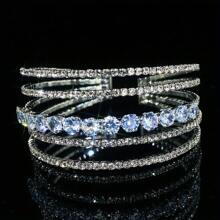 1pc Vrouwen Dagelijkse Draag Franse Stijl Multi-Layer Open Manchet Armband Ingelegd Met Synthetische Zirkonia, Elegante Luxe Accessoire