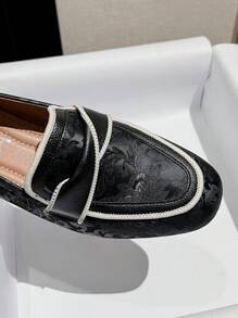 Mengshangli French Retro Square Toe Thick Heel Shoes For Women, All-Season Fashion Shallow High Heels Business Soft Leather Shoes