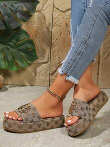 Women's Fashion Outdoor Slip-On Sandals, Thick Sole Anti-Slip Lightweight Embroidered Slippers