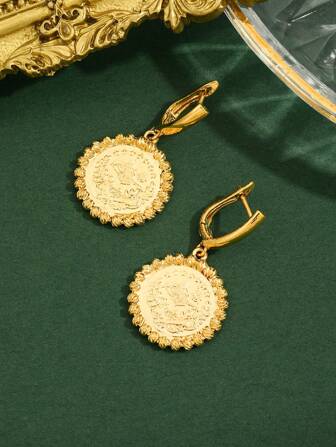 1 Pair Petite Elegant 18K Gold Plated Copper Alloy Flower Design Earrings, Suitable For Women's Daily Wear