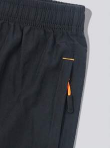 Short décontracté à séchage rapide pour activités de plein air 2025 pour hommes, avec taille à cordon, poche zippée, bande réfléchissante et motif imprimé, idéal pour la plage