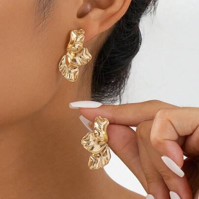 1 Pair Metallic Finish Minimalist Half Flower Design Women's Stud Earrings, Gift For Her