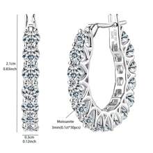 XUJIA 1 Pair Women's Fully Enclosed Moissanite Earrings, 100% Pure Silver, 3mm D-E Color Round Moissanite Earrings, Birthday Jewelry Gift