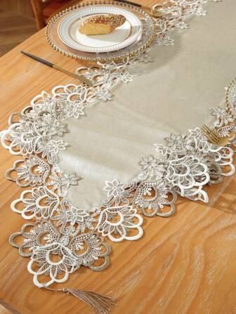 1pc 100% Polyester Dual-Tone Water-Soluble Lace Trim Table Runner, High-End Luxurious, Suitable For Kitchen, Dining Table, Cabinet, Shoe Cabinet Dust Cover, Heat Resistant, Stain Resistant Table Mat, Indoor/Outdoor Decor, Party, Wedding, Picnic, Home Gathering, Available In Multiple Sizes