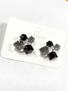 1 Pair Geometric Cube Stud Earrings, Gradient Candy Cubes Versatile Earrings For Women, Great For Parties & Gifts