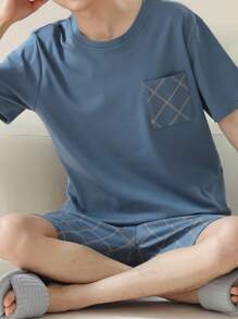 AICJ 2pcs/Set Men's Casual Solid Color Loose Fit Simple Short Sleeve T-Shirt And Plaid Shorts Pajama Set, Suitable For Spring & Summer