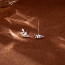 Un par de pendientes de plata esterlina con circonita, nuevo estilo, pendientes elegantes de alta gama exquisitos para niñas