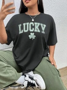 Oversized Style For Women, Retro Lucky T-Shirt, Cute St Patricks Day Tee, Womens Shamrock Tee, Irish Shirt, Four Leaf Clover, St Patricks Day Outfit, Oversize Type Shirt For Women, Perfect For Holiday Parties Or Gift Giving, Soft And Comfortable