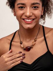 1pc Bohemian Style Acrylic Resin Brown Pendant Necklace, Thick Multicolor Beaded Statement Yellow Brown Fashion Jewelry, Beaded Necklaces For Women - Acrylic Pendant Necklace for Women - View 3