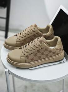 Zapatillas deportivas casuales de estilo de moda para hombres con estampado floral aleatorio y bloques de color, livianas de corte bajo con puntera redonda y cordones, para parejas y adolescentes que practican skate