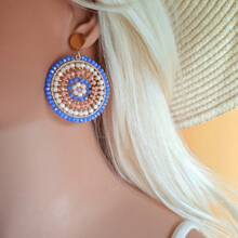Pendientes de moda de estilo bohemio hechos a mano con diseño circular, pendientes de botón de acero inoxidable adecuados para uso diario o de fiesta de las mujeres